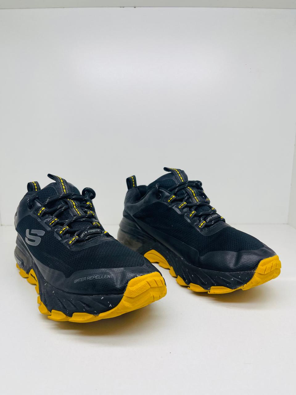 Sketchers Max Protect-Liberated Sketchers max protect Shoes Expo
