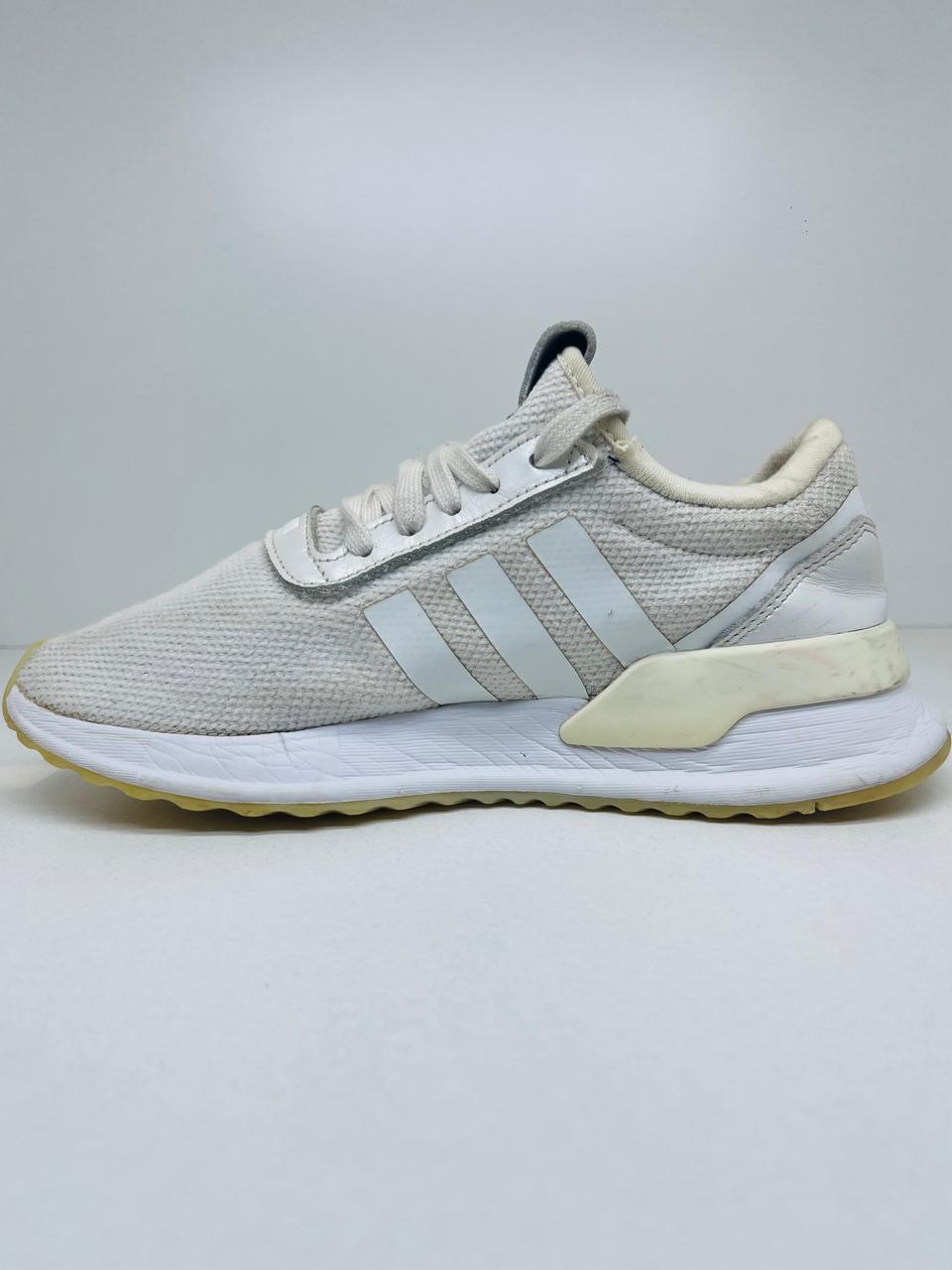 Adidas U-Path Size (40)