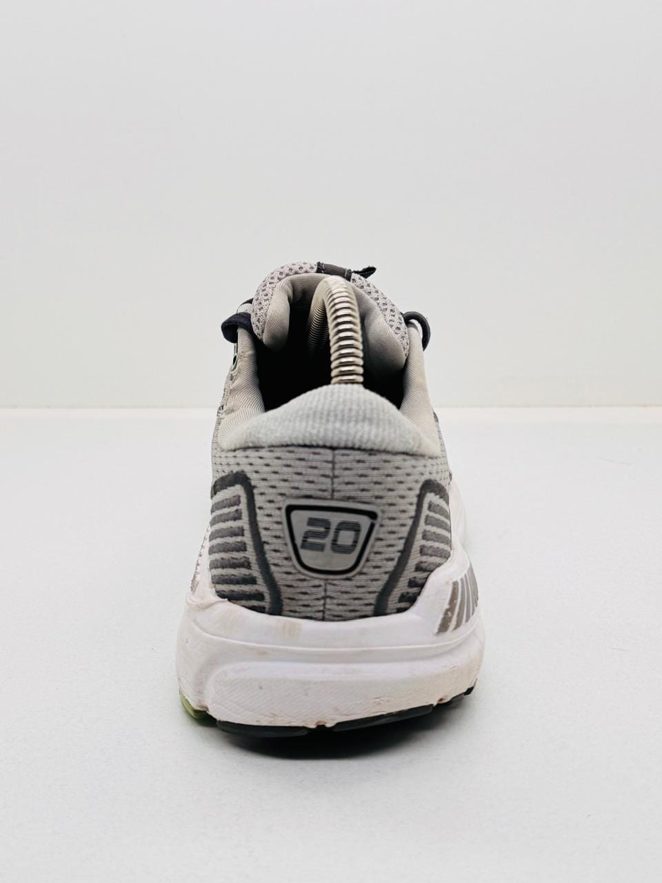 Brooks Ariel 20 ( 40.5 )