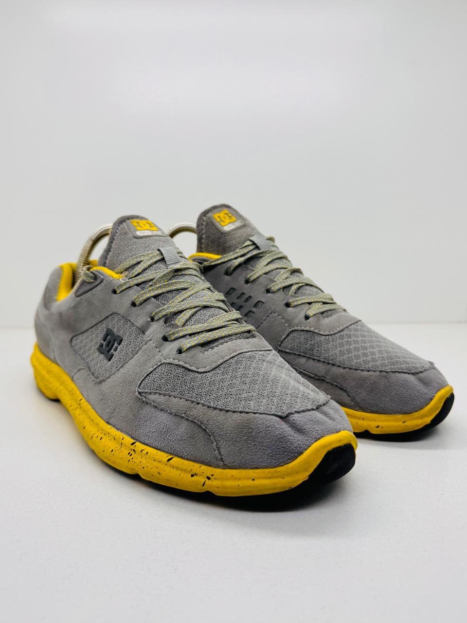 Uni lite yellow grey (44)