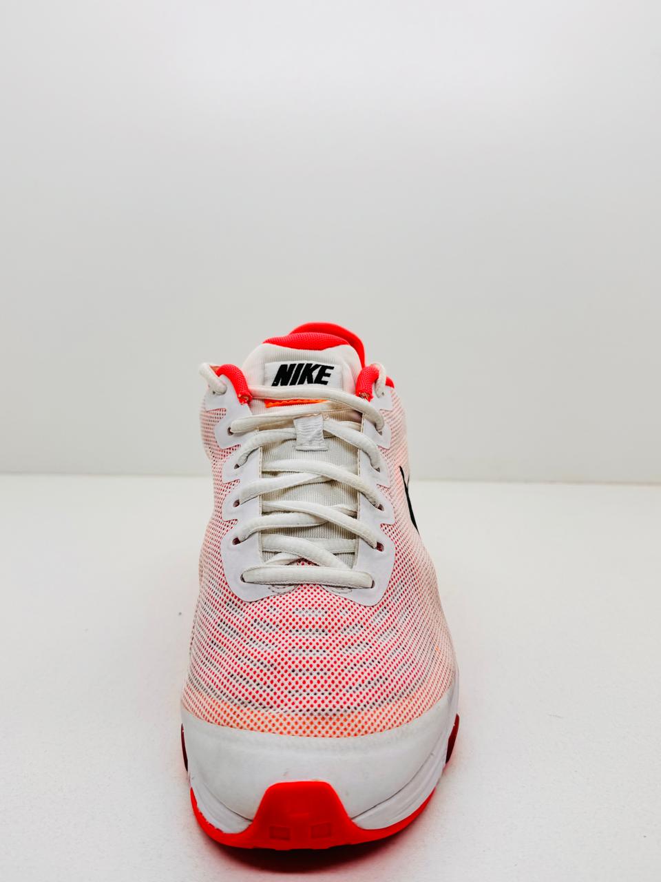 Nike Tailwind 6