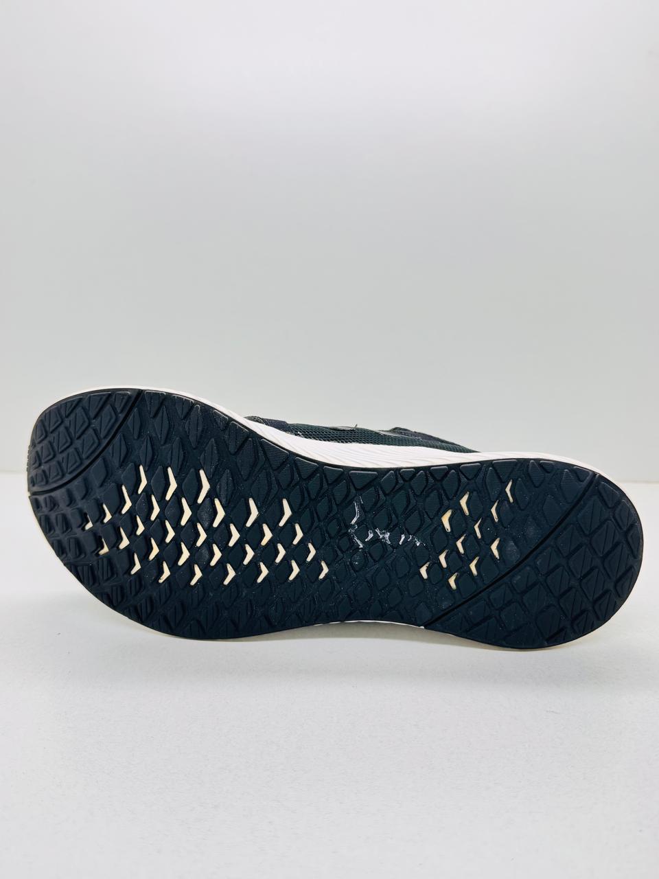 Adidas Edge Lux 3 Carbon