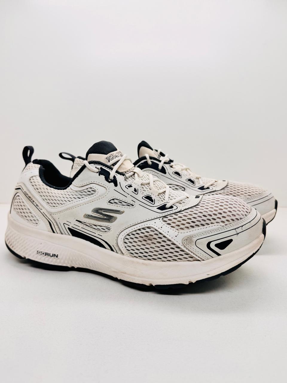 Sketchers Go Run Consistent