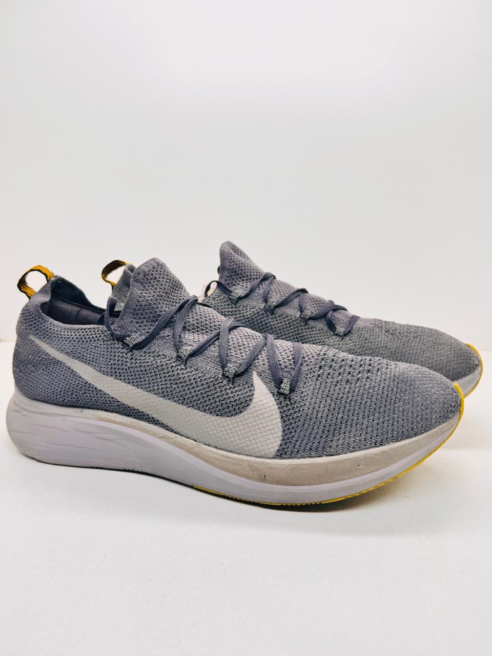 Nike Zoom Fly Flyknit