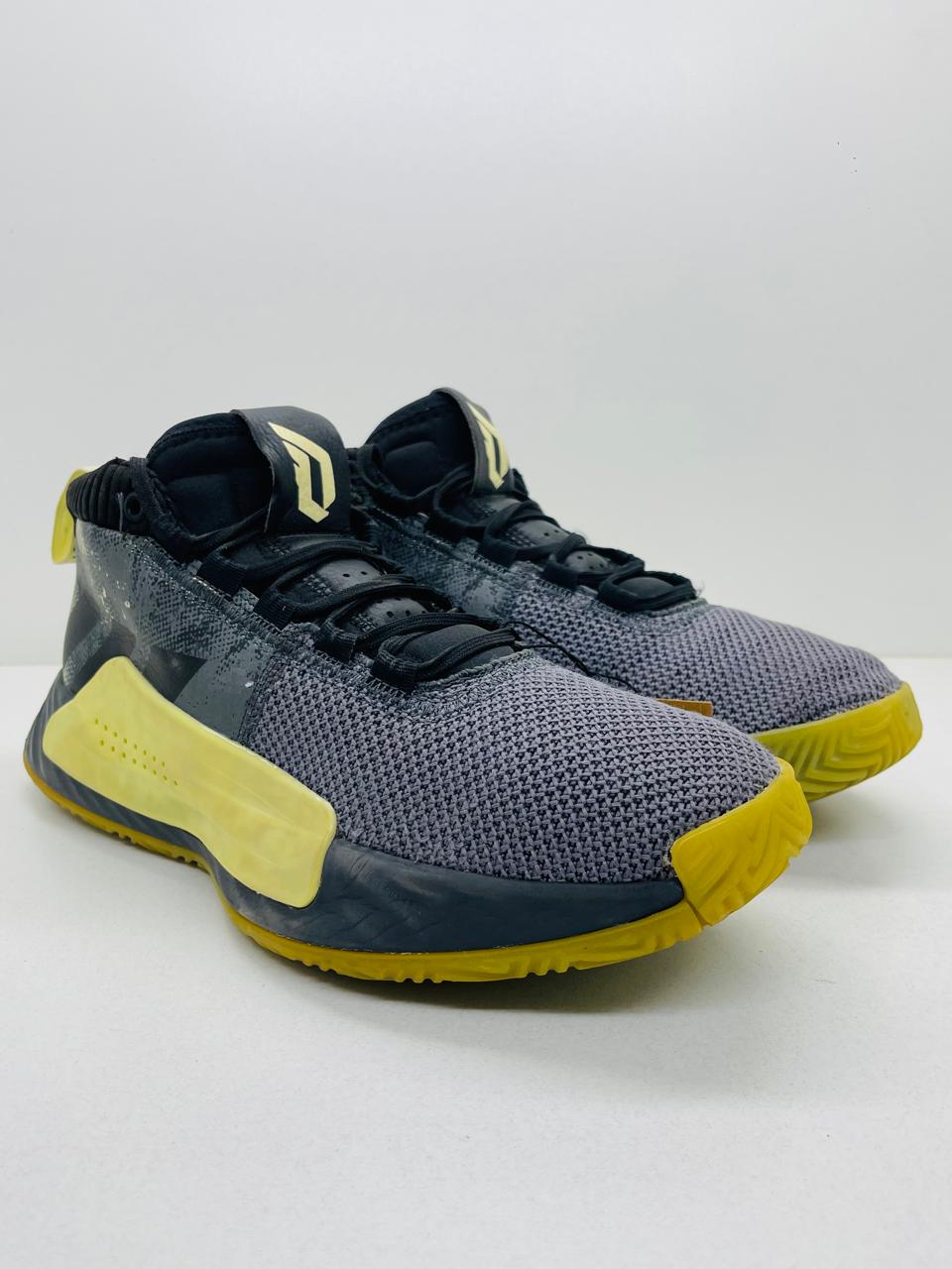 Adidas Dame 5