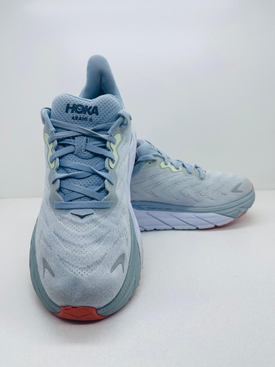 Hoka Arahi 6