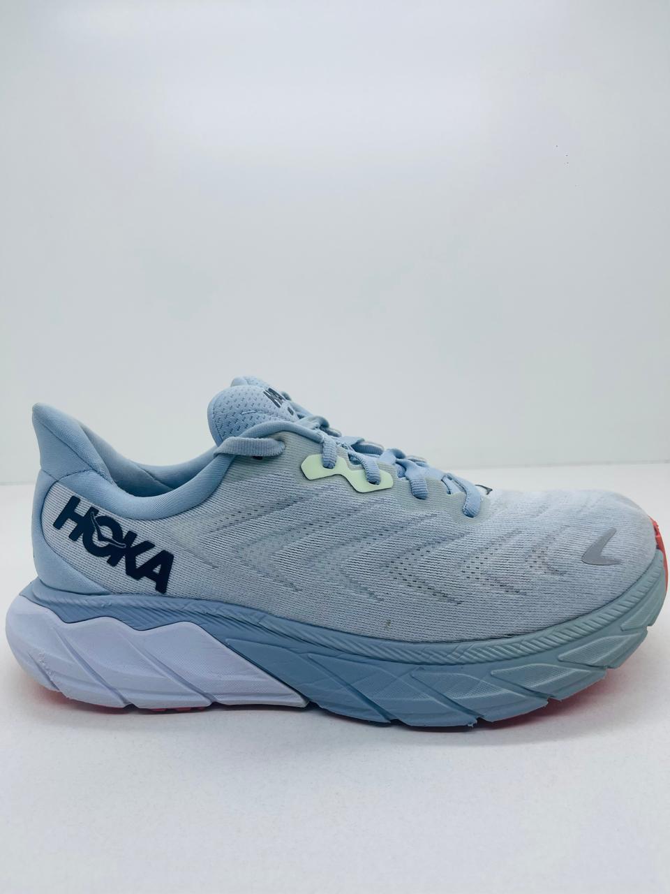 Hoka Arahi 6
