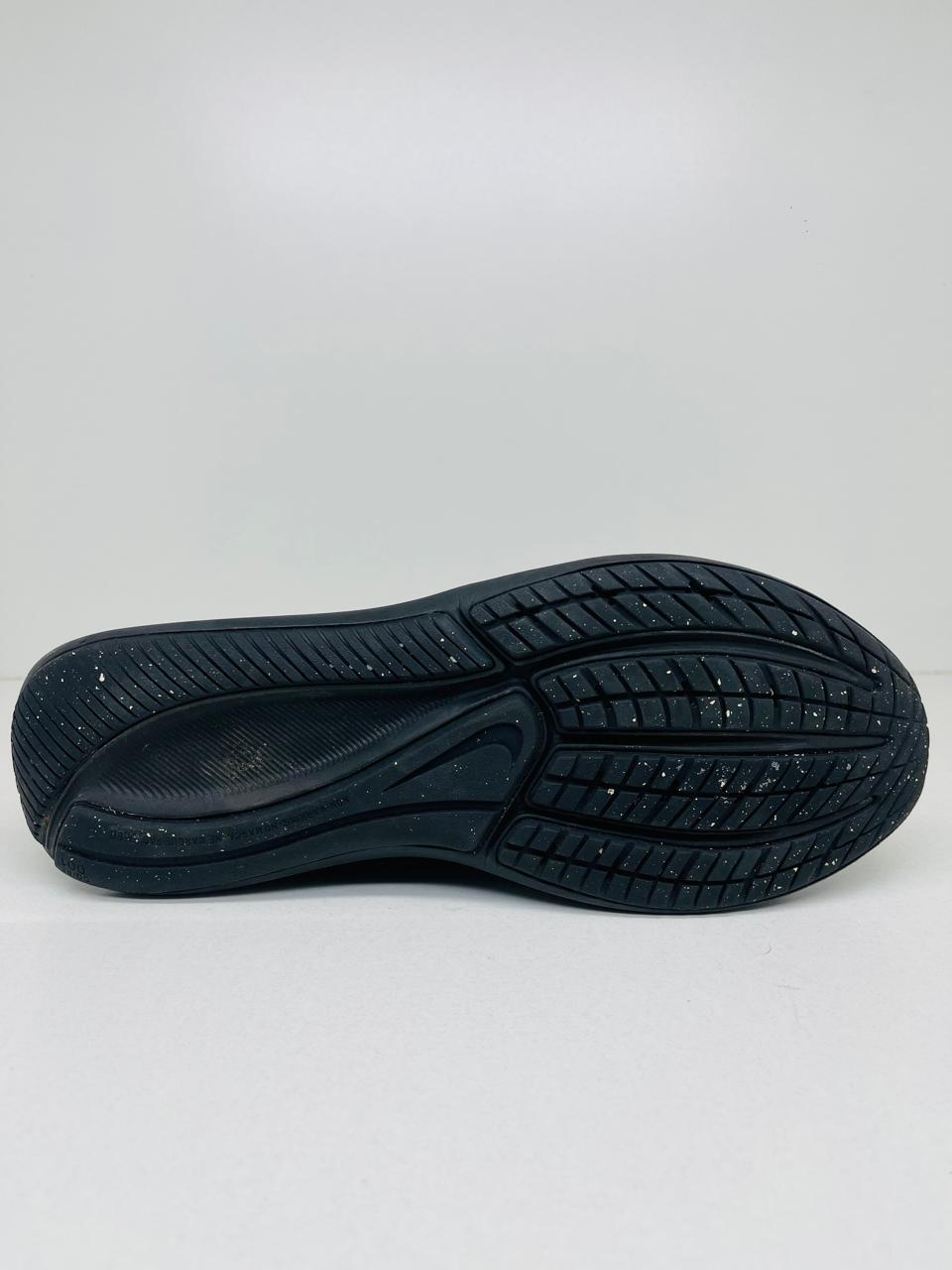 Nike Star Runner 3