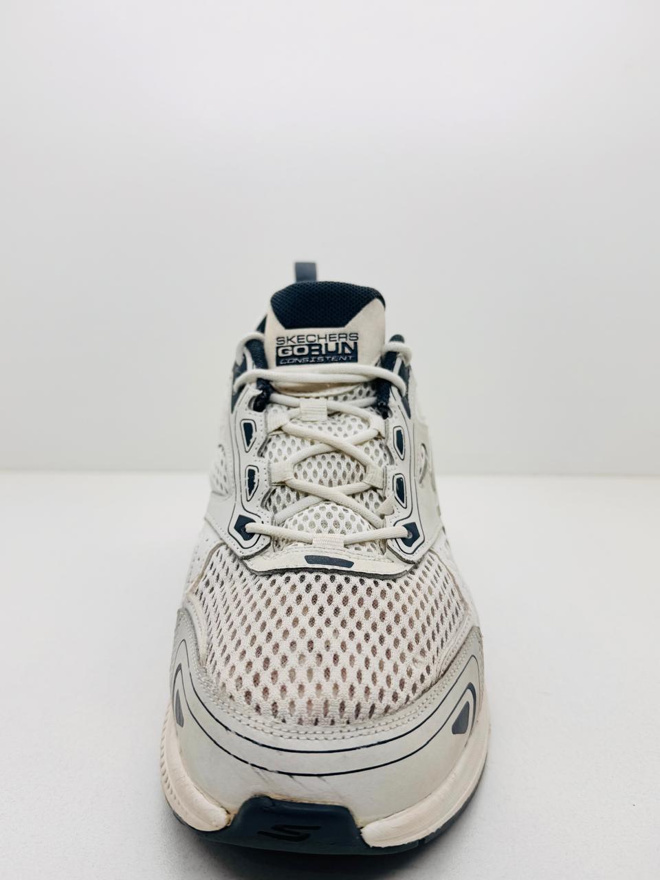Sketchers Go Run Consistent