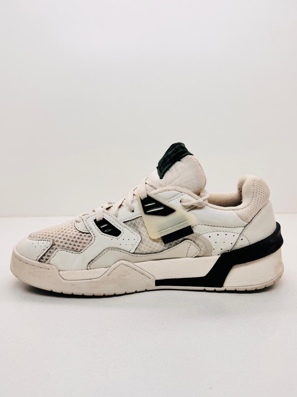 Lacoste LT 125