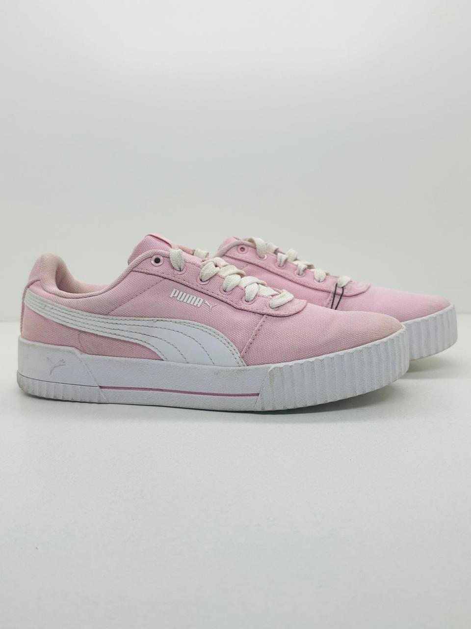 Puma Carina 2.0 Size (40)