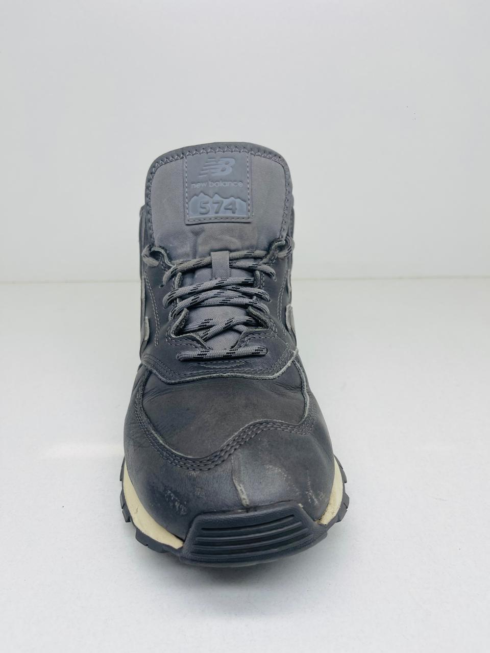 New Bakance 574