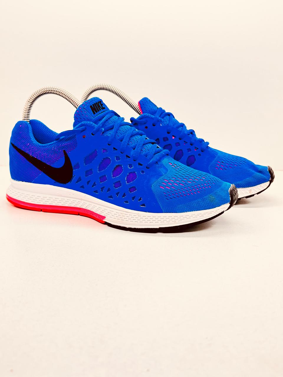 Nike Pegasus 31 Size (40.5)