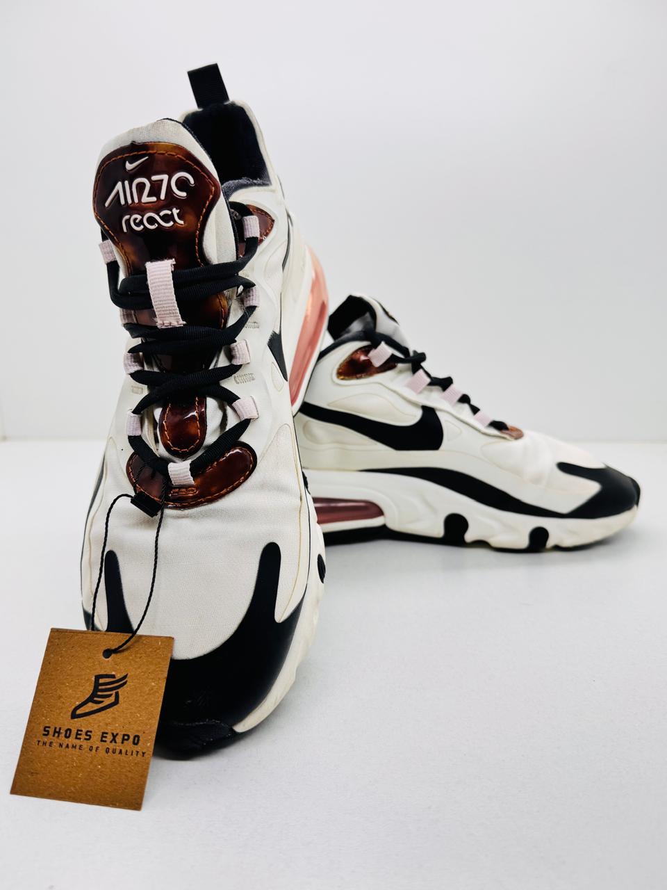 NIke Air  React  270 Size (40)