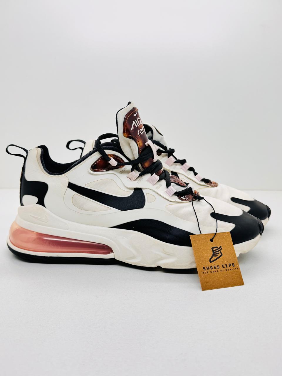 NIke Air  React  270 Size (40)